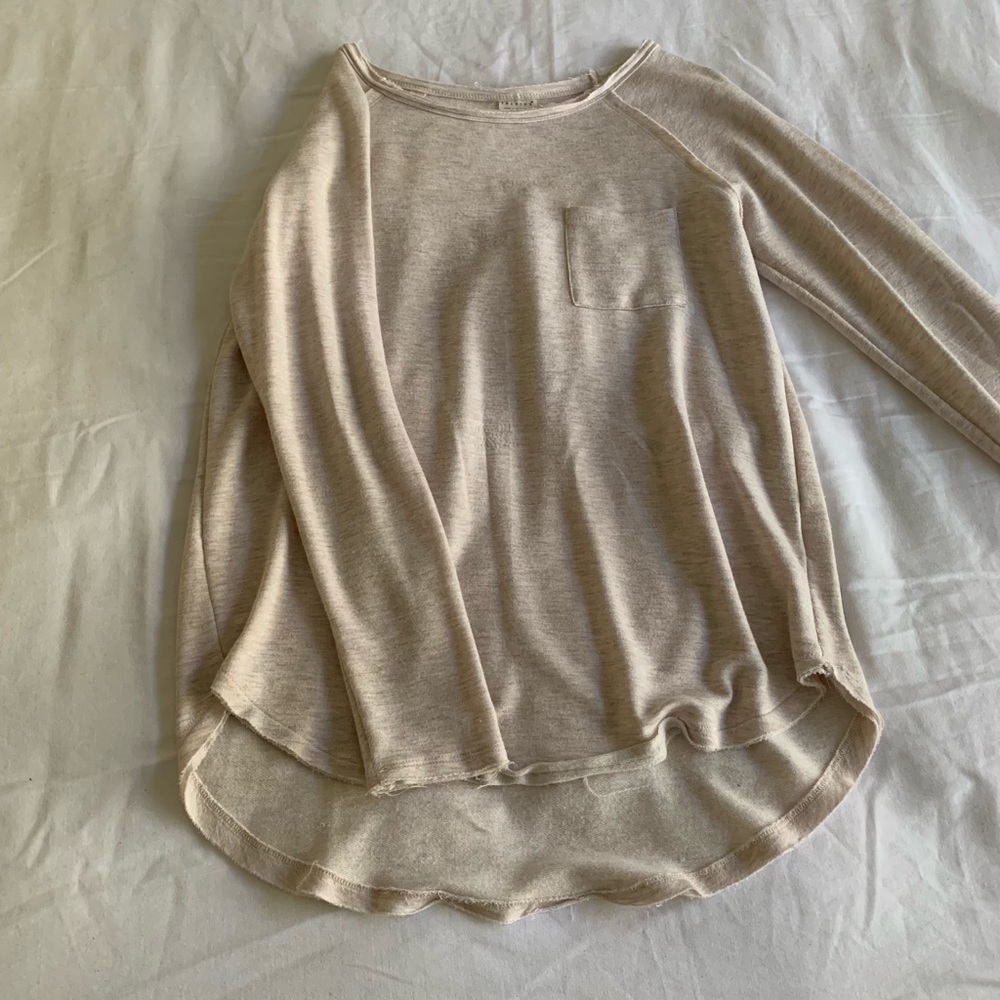 Long sleeve casual shirt